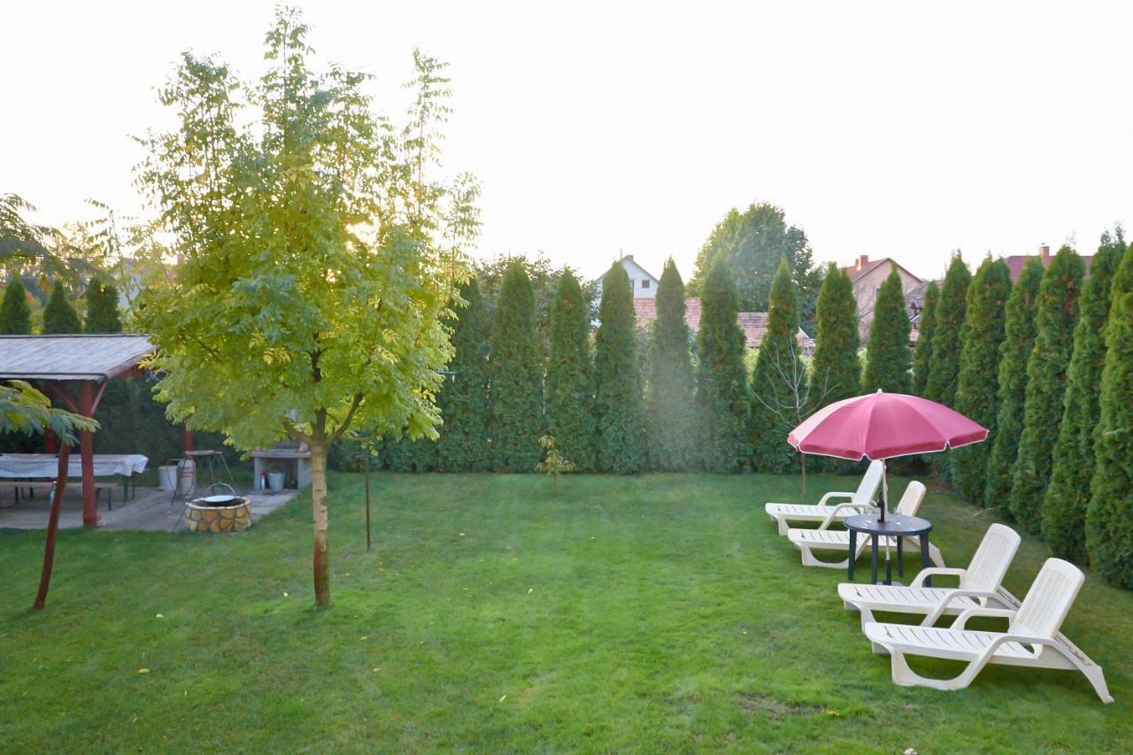 Homokhati Apartman Mórahalom Exterior foto
