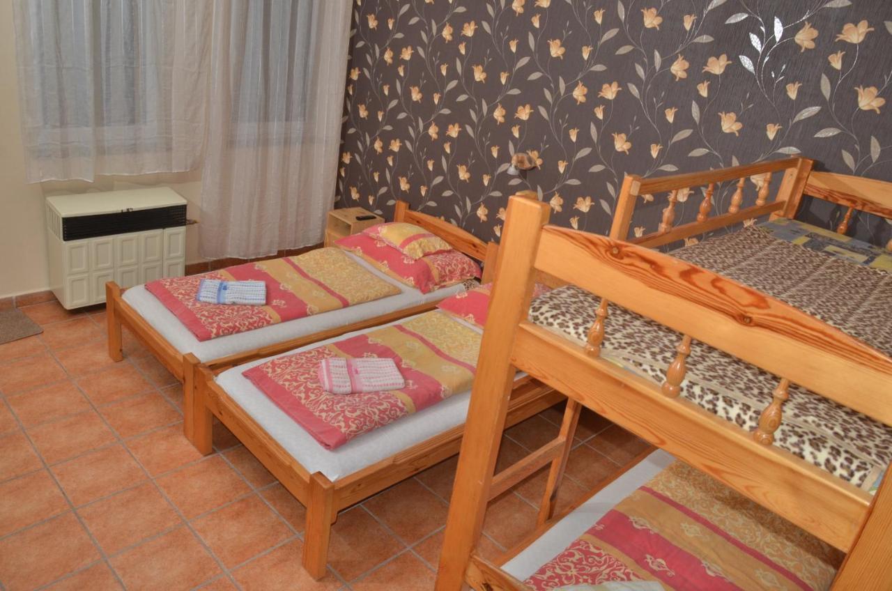 Homokhati Apartman Mórahalom Exterior foto